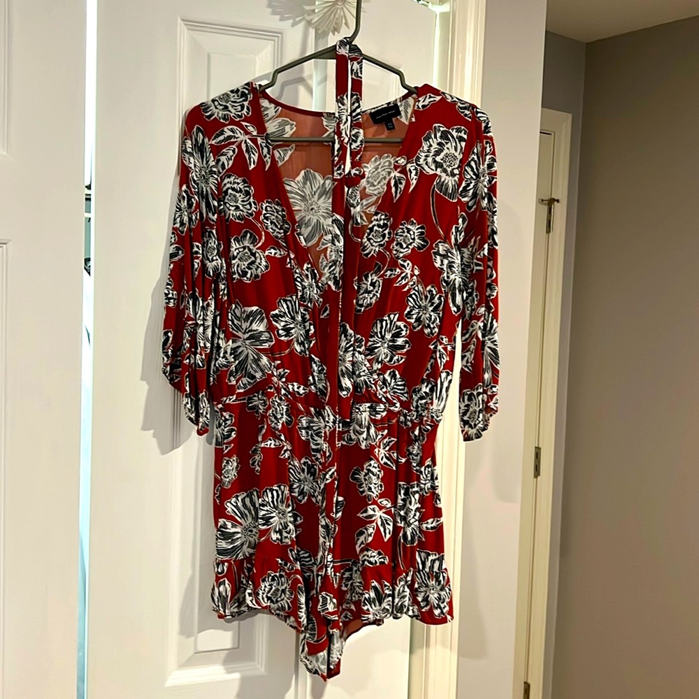 Floral romper shorts and 1/4 sleeve